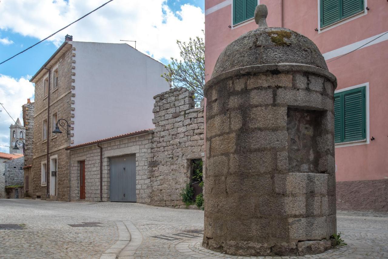 Ala dei Sardi Casa Santa Croceヴィラ エクステリア 写真